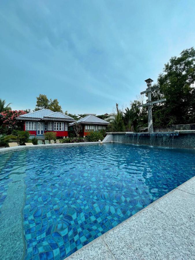 Rock And Wreck Dive Resort Tanjungbinga Екстер'єр фото